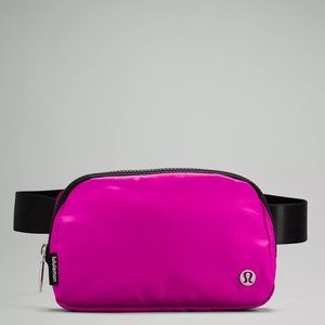 Lululemon belt bag in highlight purple